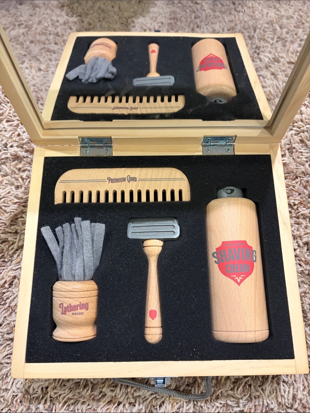 Hearth and Hand wooden shaving kit